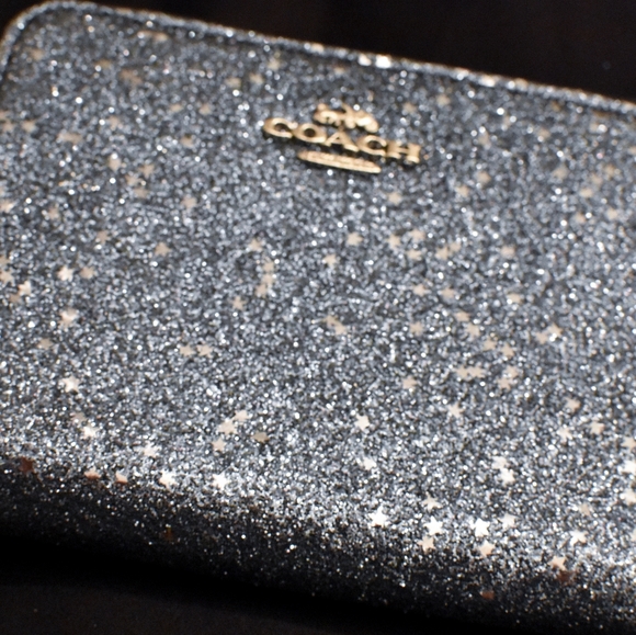 *SOLD* Rare Coach Wallet Glitter Collection - Picture 2 of 5
